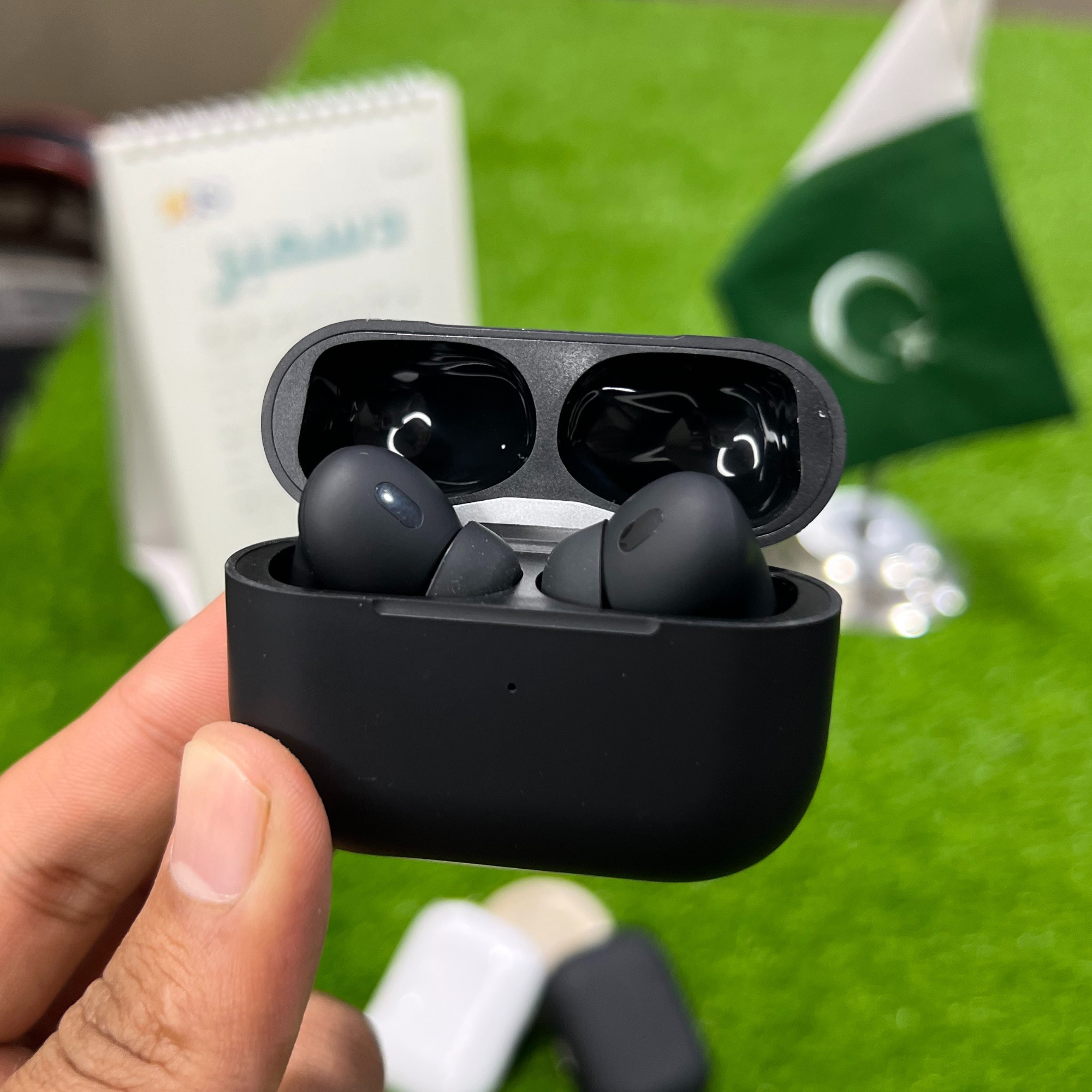 Lot Earbuds Pro 2 - Second Generation